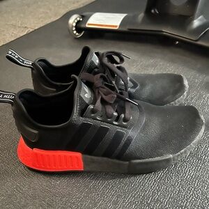 eUC Adidas NMD size 9 men’s